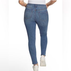 Jessica Simpson 14 High Rise Skinny Jean